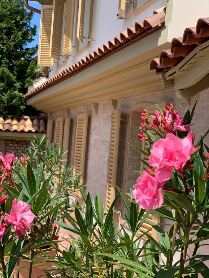 Manna Villa Еґер Екстер'єр фото